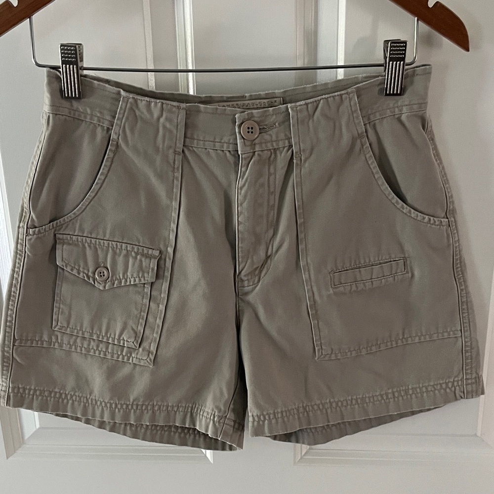 VTG American Eagle Outfitters Women's Tan Cargo khaki utility Shorts